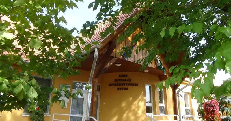 BÜKKÁBRÁNYI NAPSUGÁR ÓVODA BÖLCSŐDE ÉS KONYHA épülete