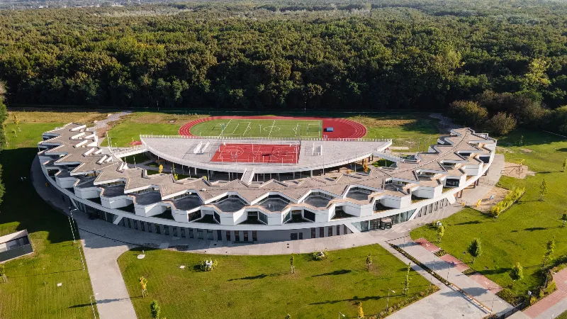 Debreceni Nemzetközi Iskola épülete