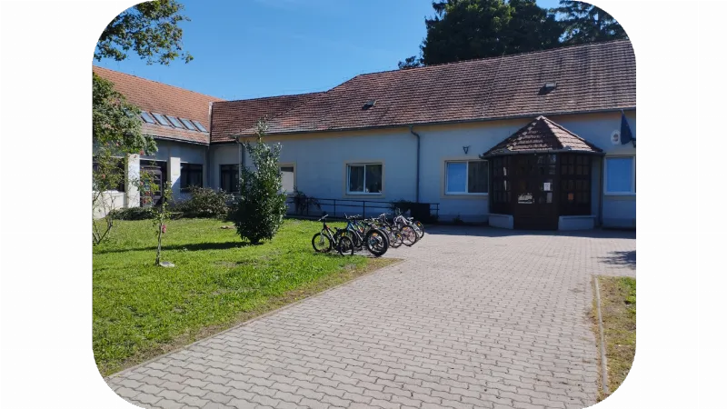 Kertai Általános Iskola épülete