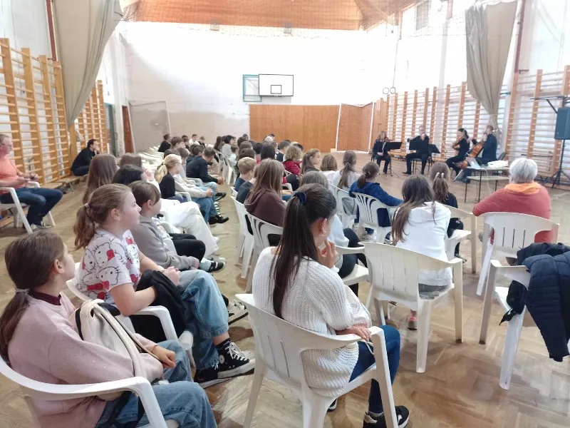 Rákoscsabai Jókai Mór Református Általános Iskola épülete