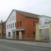 Szathmáry Király Ádám Körzeti Általános Iskola logója