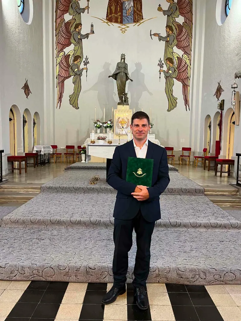 Szent József Katolikus Általános Iskola és Óvoda - Katholische Grundschule épülete